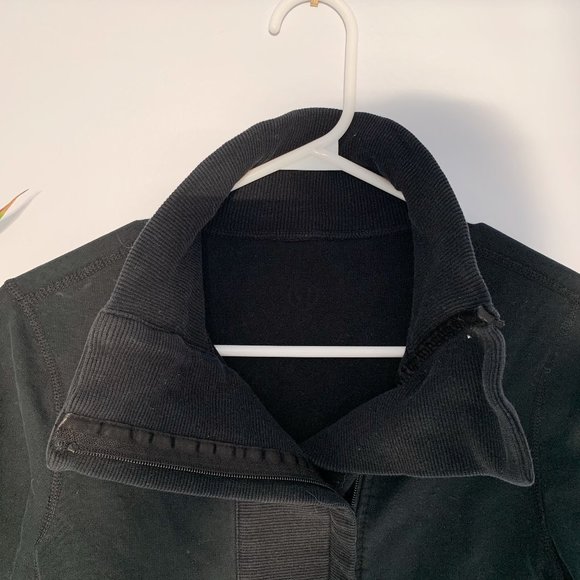 LULULEMON ZIP UP JACKET - Picture 3 of 3